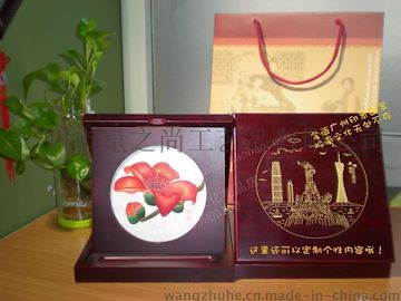 广绣/粤绣广州特色纪念商务礼品红棉折盒广绣外事礼品可做LOGO